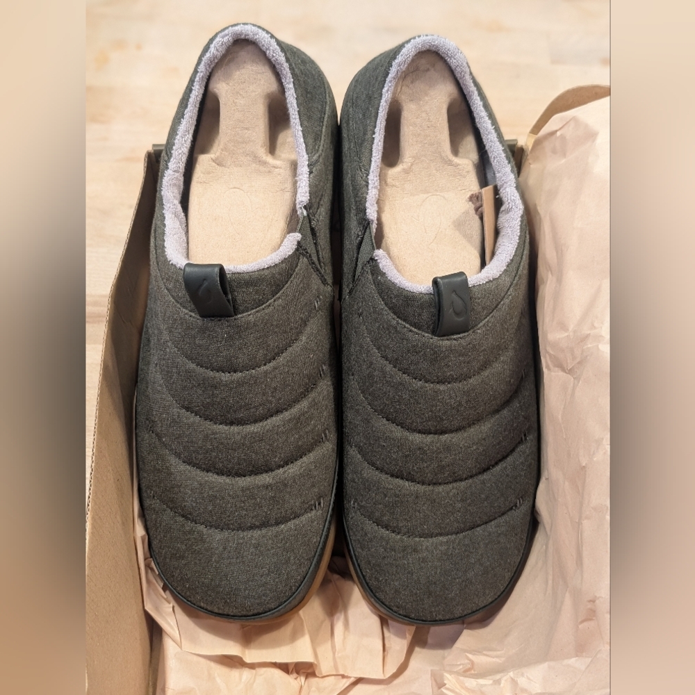 OluKai Men's Nori Mahana Quilted Convertible Slipper / House Shoe - US Mens 12